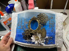 Load image into Gallery viewer, How to design a Mixed media Lamp shade design
